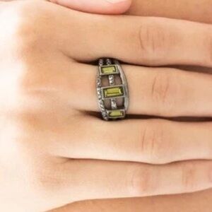 Paparazzi Silver and Green Noble Nova Ring